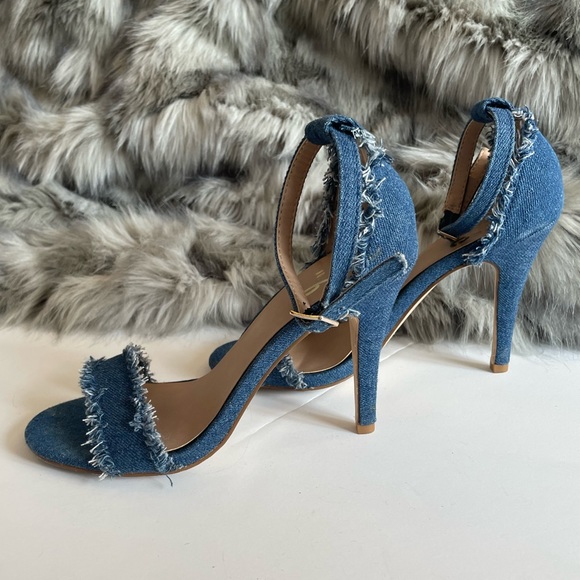 Denim ankle strap stiletto sandal frayed edge (7) - Picture 1 of 7